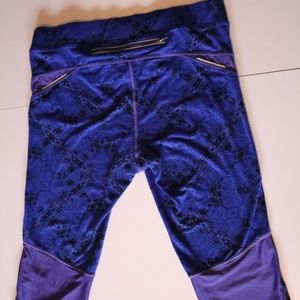 Athleta Knicker Length Run Tights